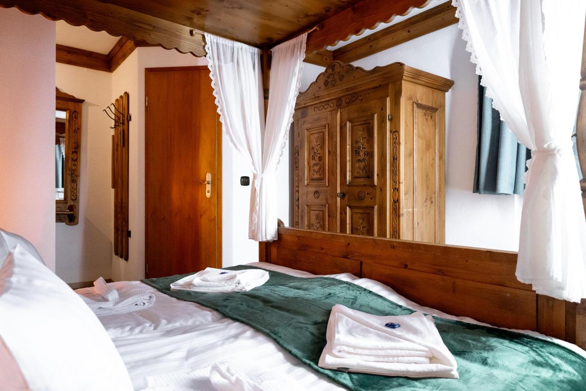 Hotel Zum See, Titisee מראה חיצוני תמונה