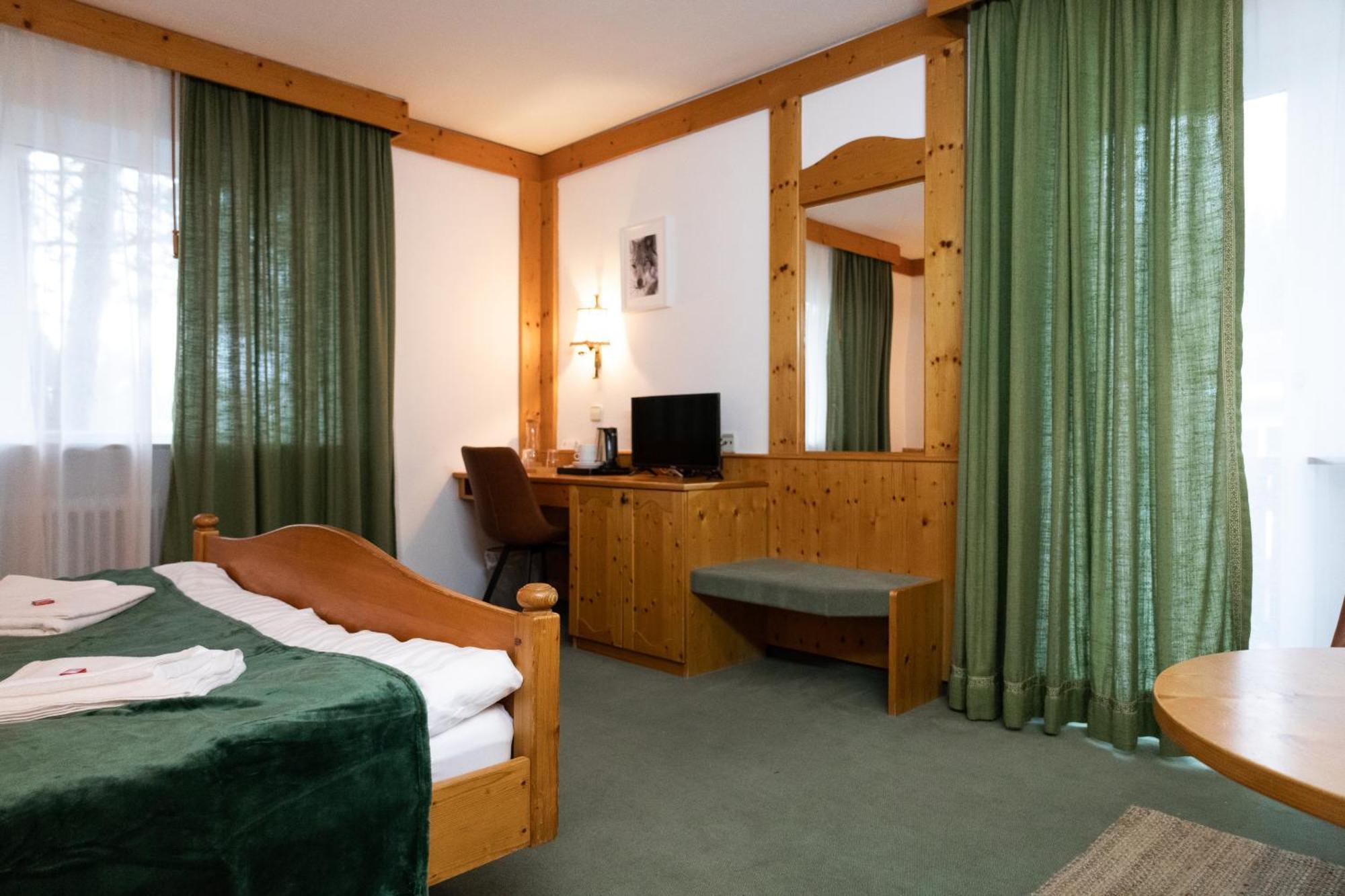Hotel Zum See, Titisee מראה חיצוני תמונה