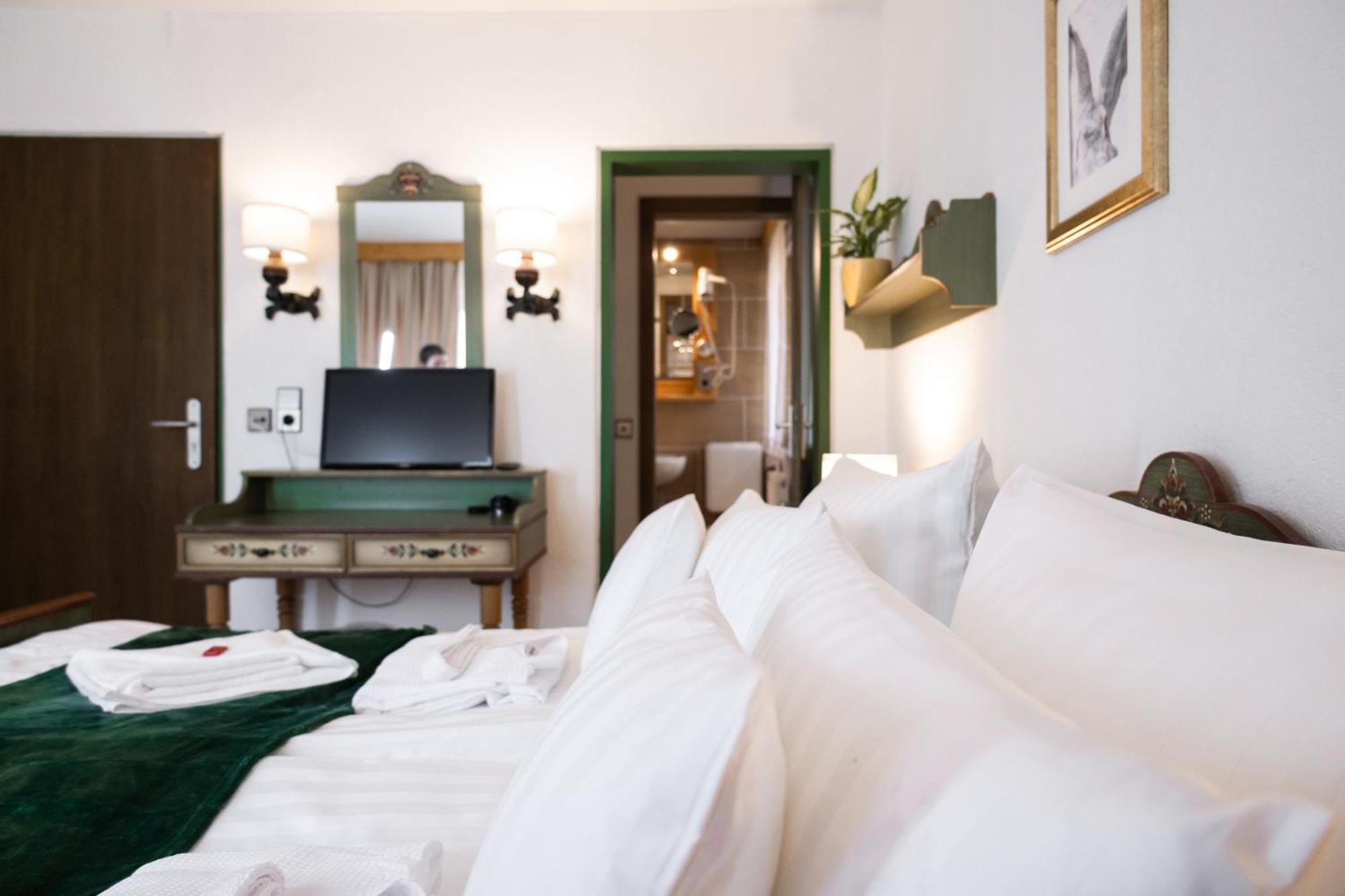 Hotel Zum See, Titisee מראה חיצוני תמונה