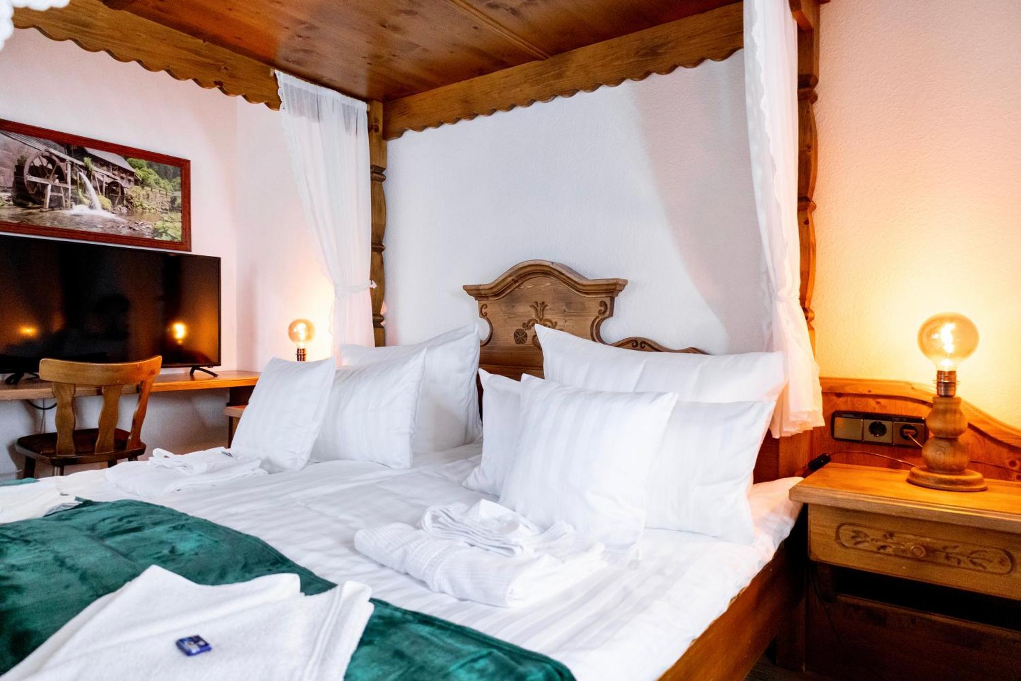 Hotel Zum See, Titisee מראה חיצוני תמונה
